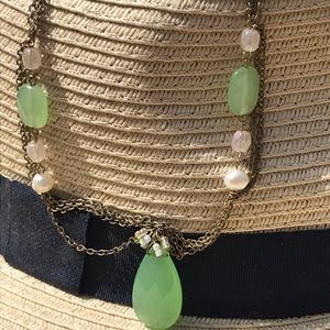 Jade stone & Pearl Necklace